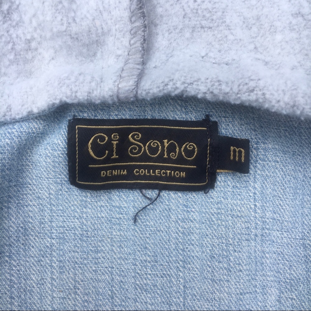 Ci Sono Distressed Hooded Vest - Picture 6 of 7